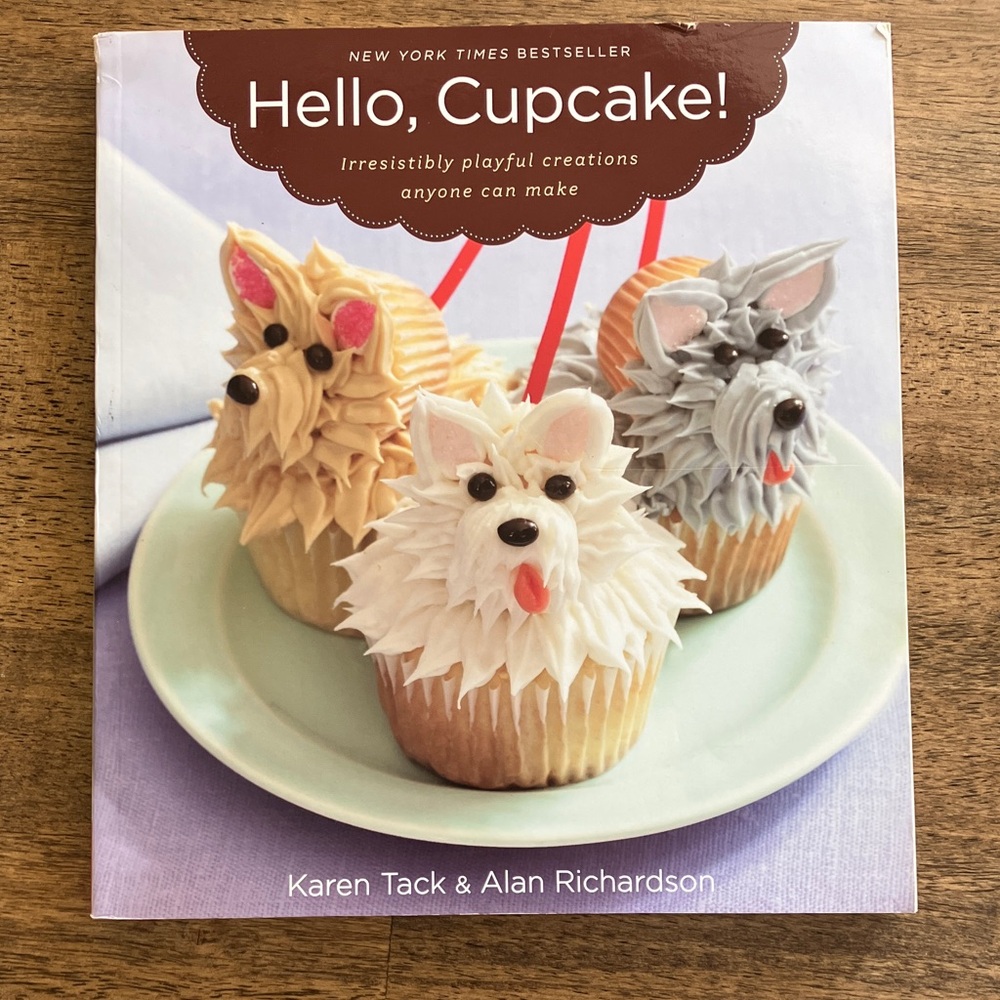 Hello, Cupcake! Book - Creative Baking Ideas